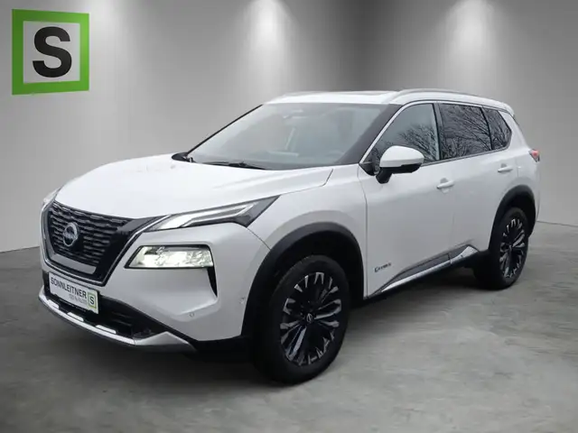 Nissan X-Trail X-TRAIL Tekna 1.5 VC-T e-4orce 214 PS 5S mit Glasdach Ansicht 1