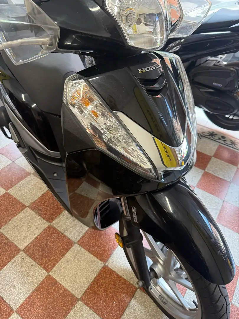 Honda SH 300 abs Negru - 1