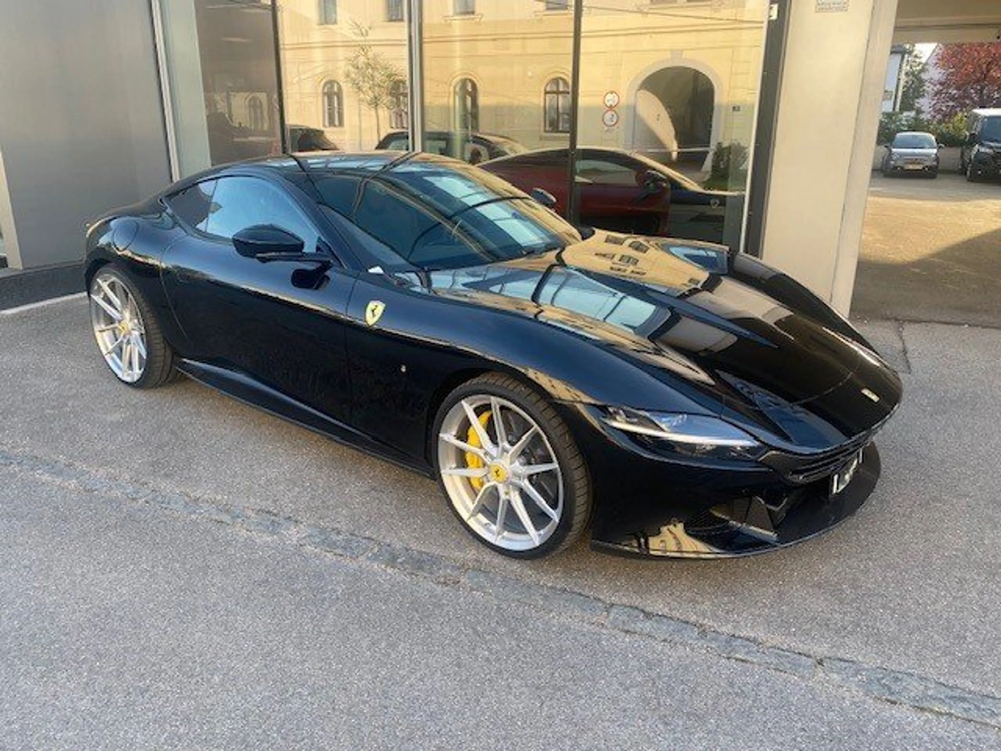Ferrari Roma — photo 7