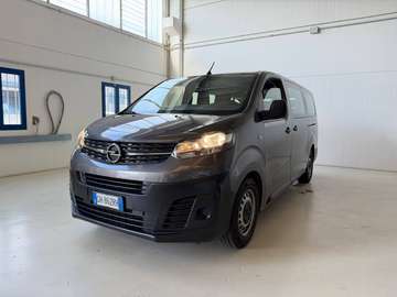 1.5 diesel 120 cv - Passo lungo - Doppia Porta laterale - Unico Proprietario - Prezzo + iva