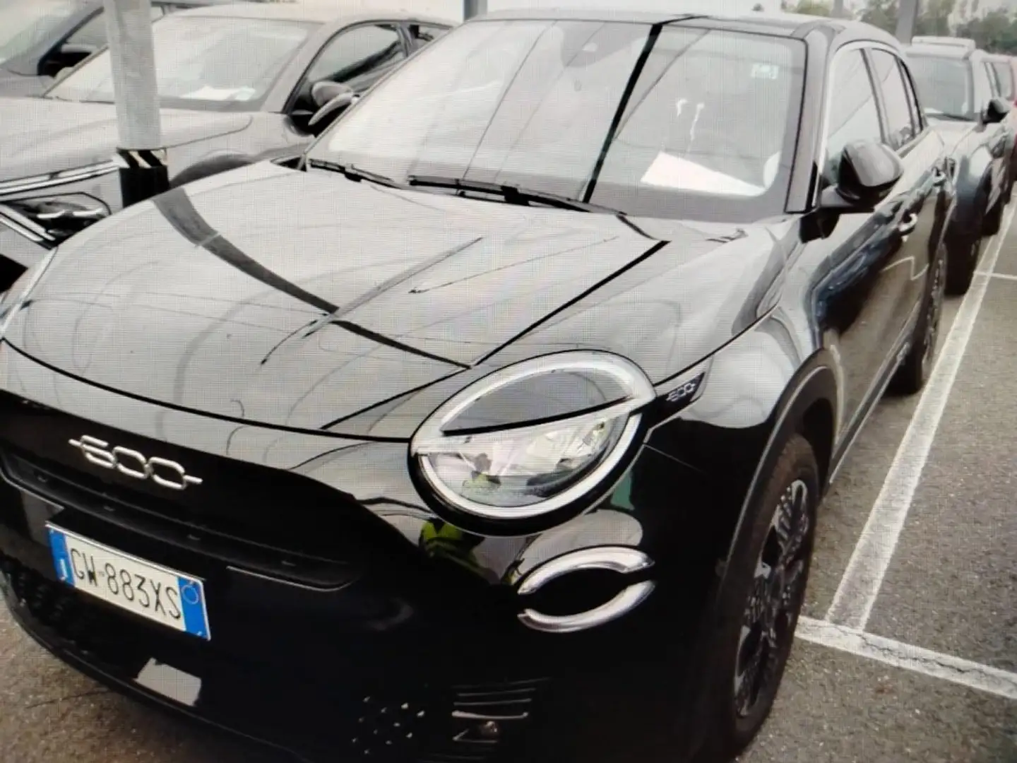 Fiat 600 Hybrid 100 CV DCT MHEV La Prima Noir - 2