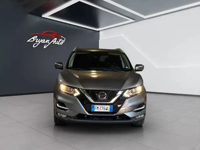 Nissan Qashqai view 2