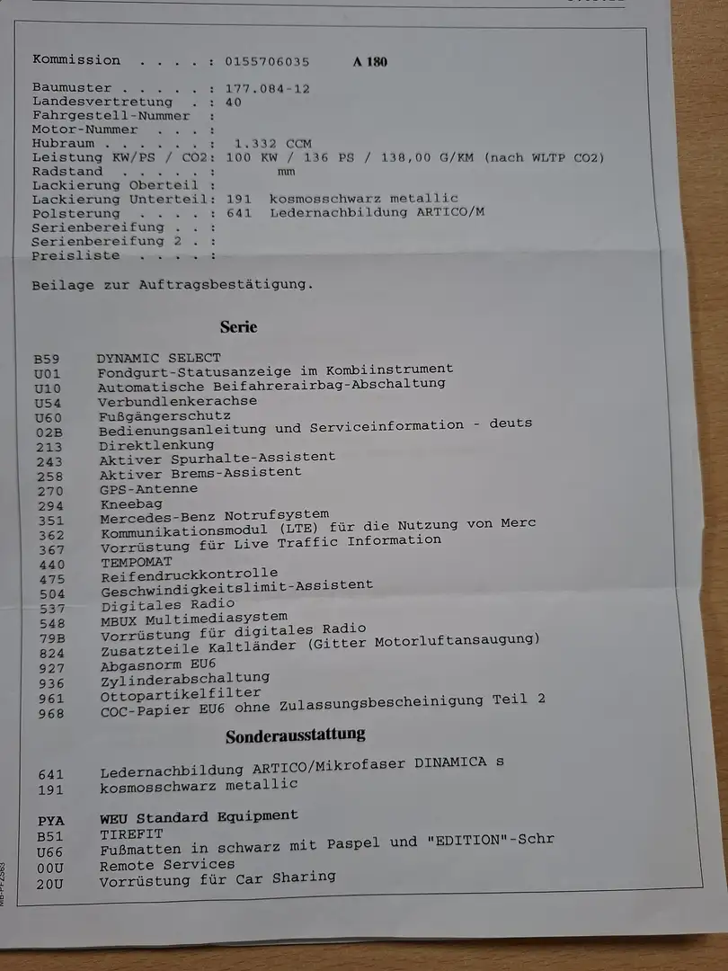 Mercedes-Benz A 180 Aut. Schwarz - 2