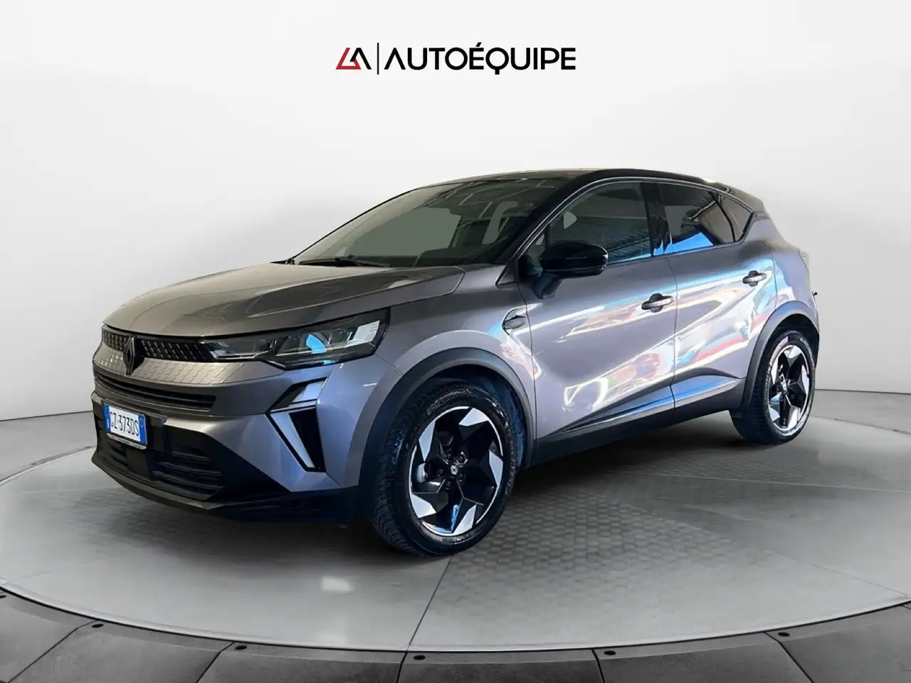 Renault Captur II 2019 1.0 tce Techno 90cv — photo 1 of 13