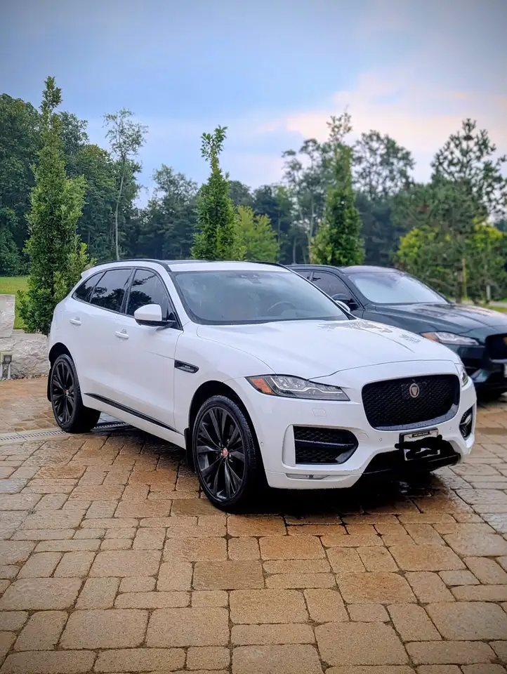 2019 Jaguar F-Pace