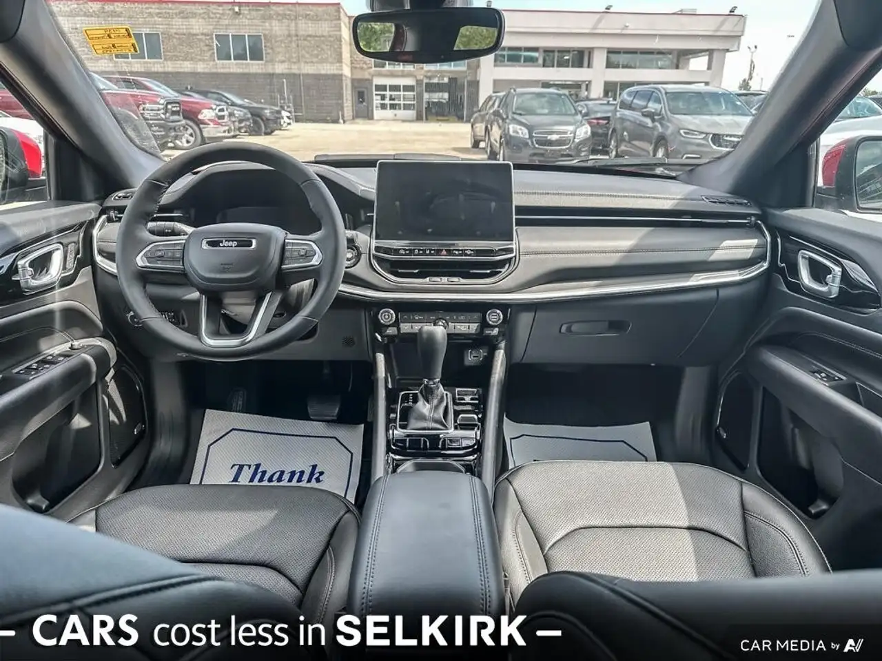 Jeep Compass снимка Jeep Compass