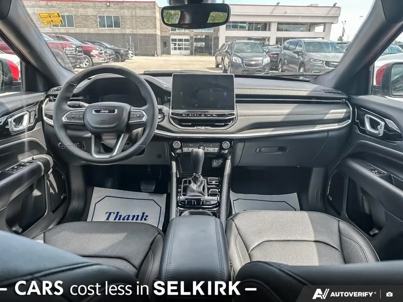 Jeep Compass снимка Jeep Compass