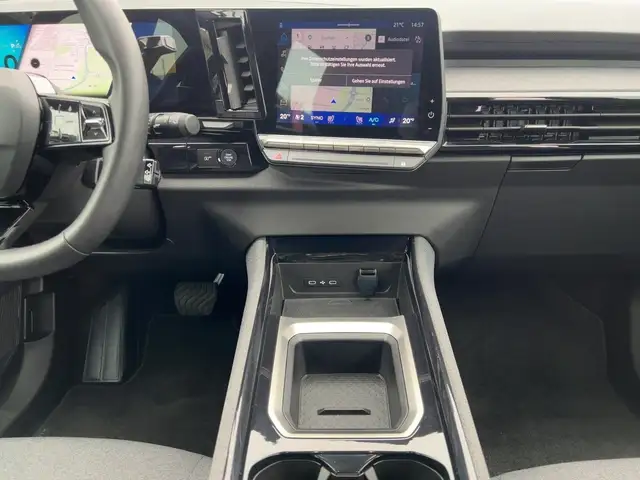 Renault Austral view 12