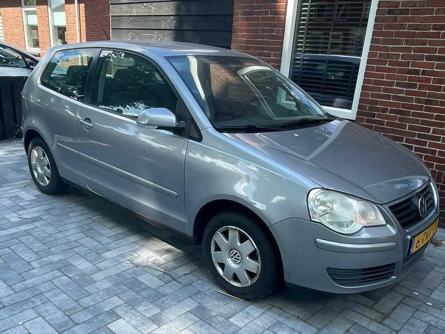 Volkswagen Polo Polo 1.2-12V Comfortline Beige - 1