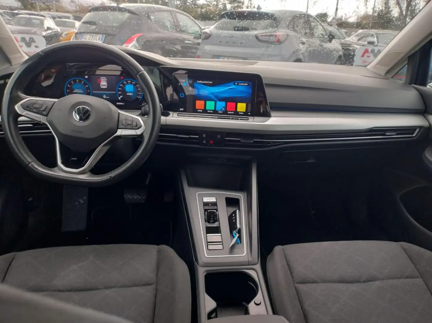 Volkswagen Golf 1.0 eTSI EVO DSG Life Grigio - 2