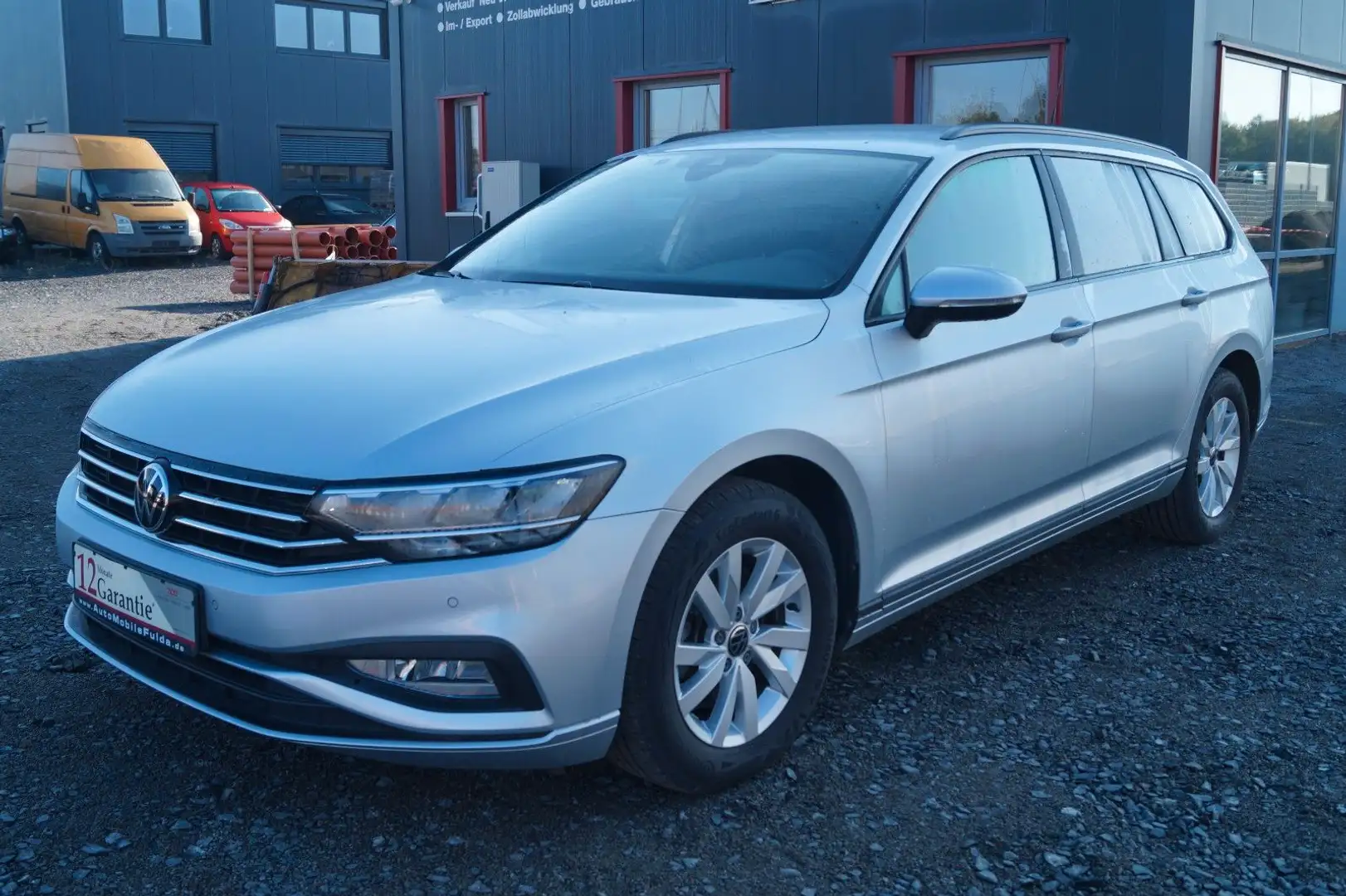 Volkswagen Passat Variant Conceptline *1. Hand Silber - 1