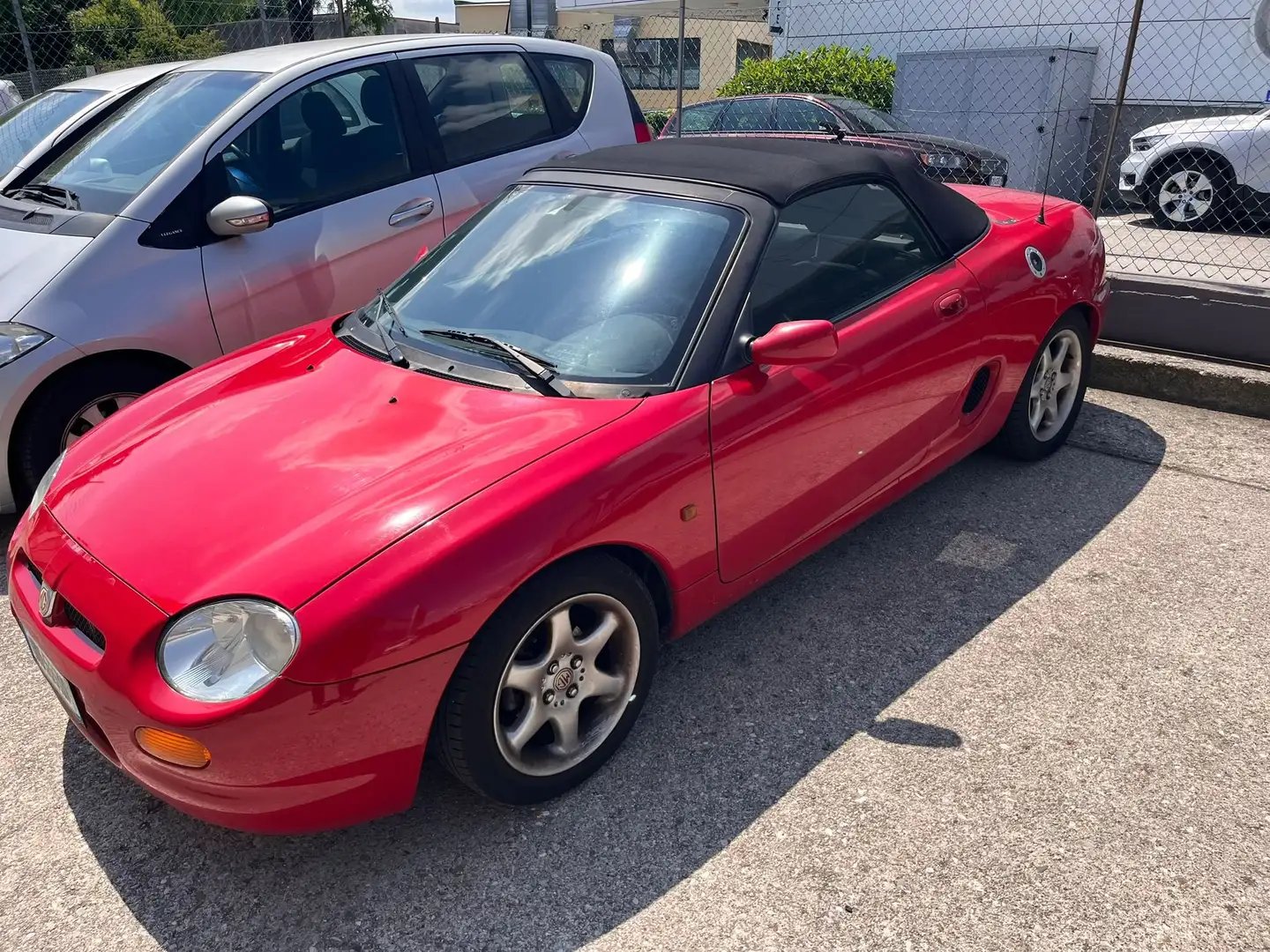 MG MGF MG F 1.8i Rojo - 1