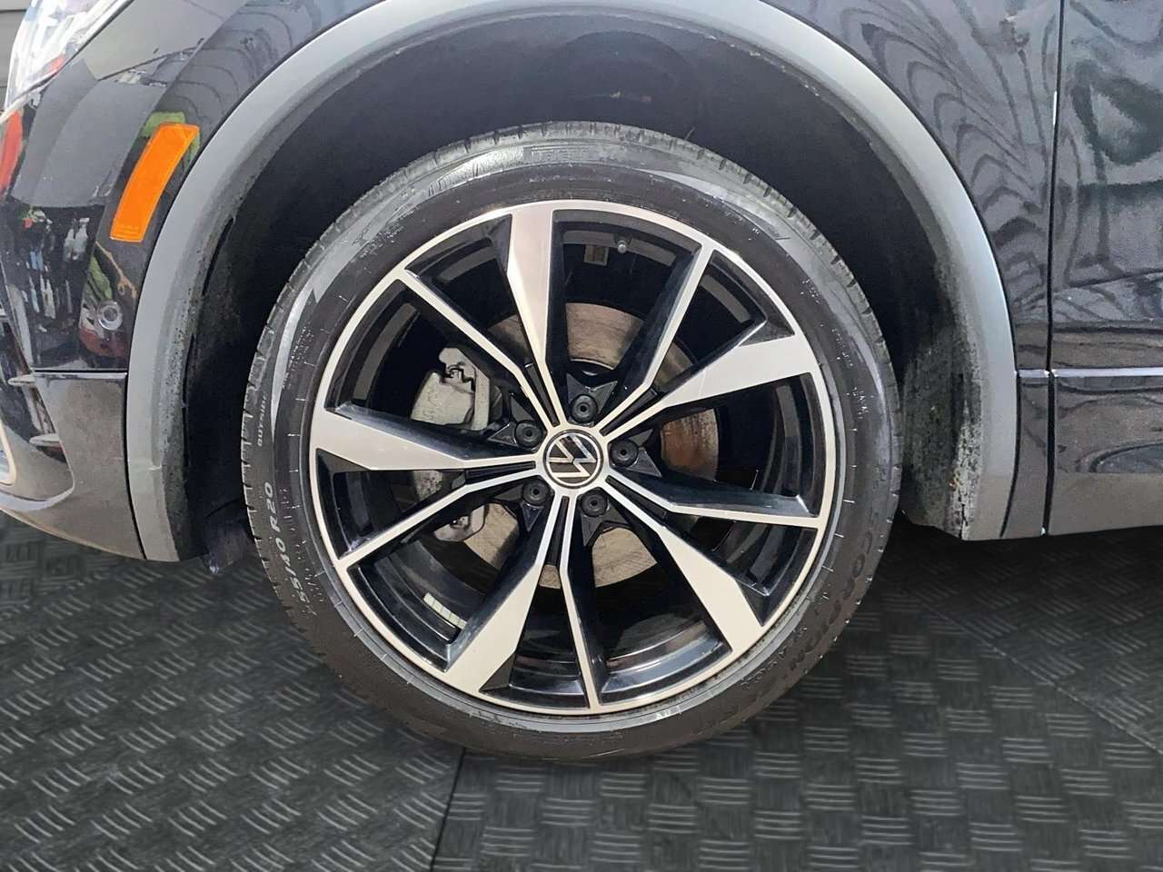 2022 Volkswagen Tiguan Highline R-Line toit panoramique — снимка 1