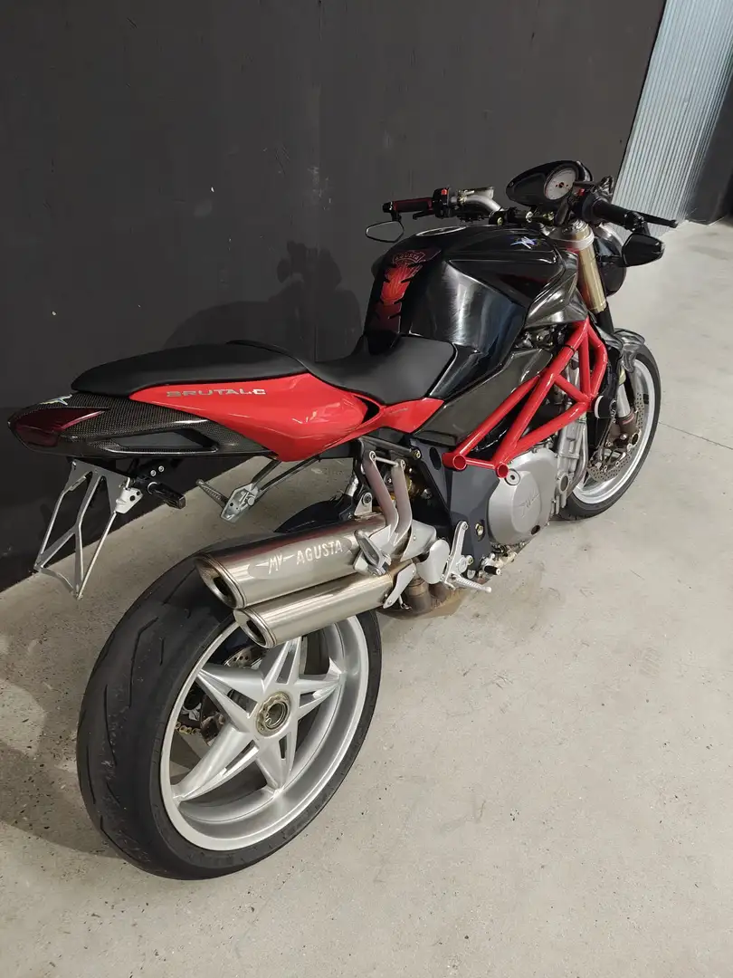 MV Agusta Brutale 910 S - SOLO EXPORT Black - 2