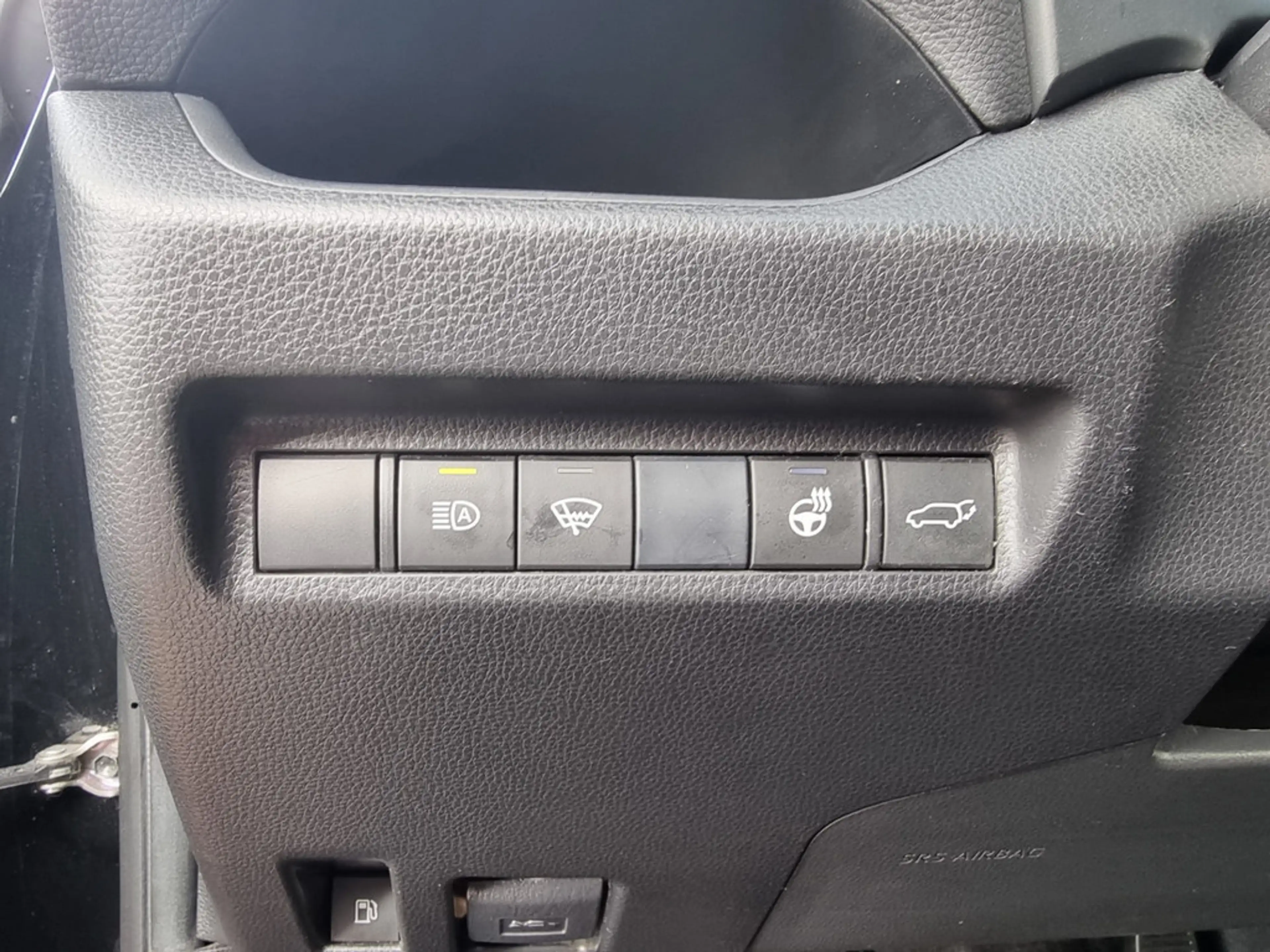 Toyota RAV 4 — photo 19