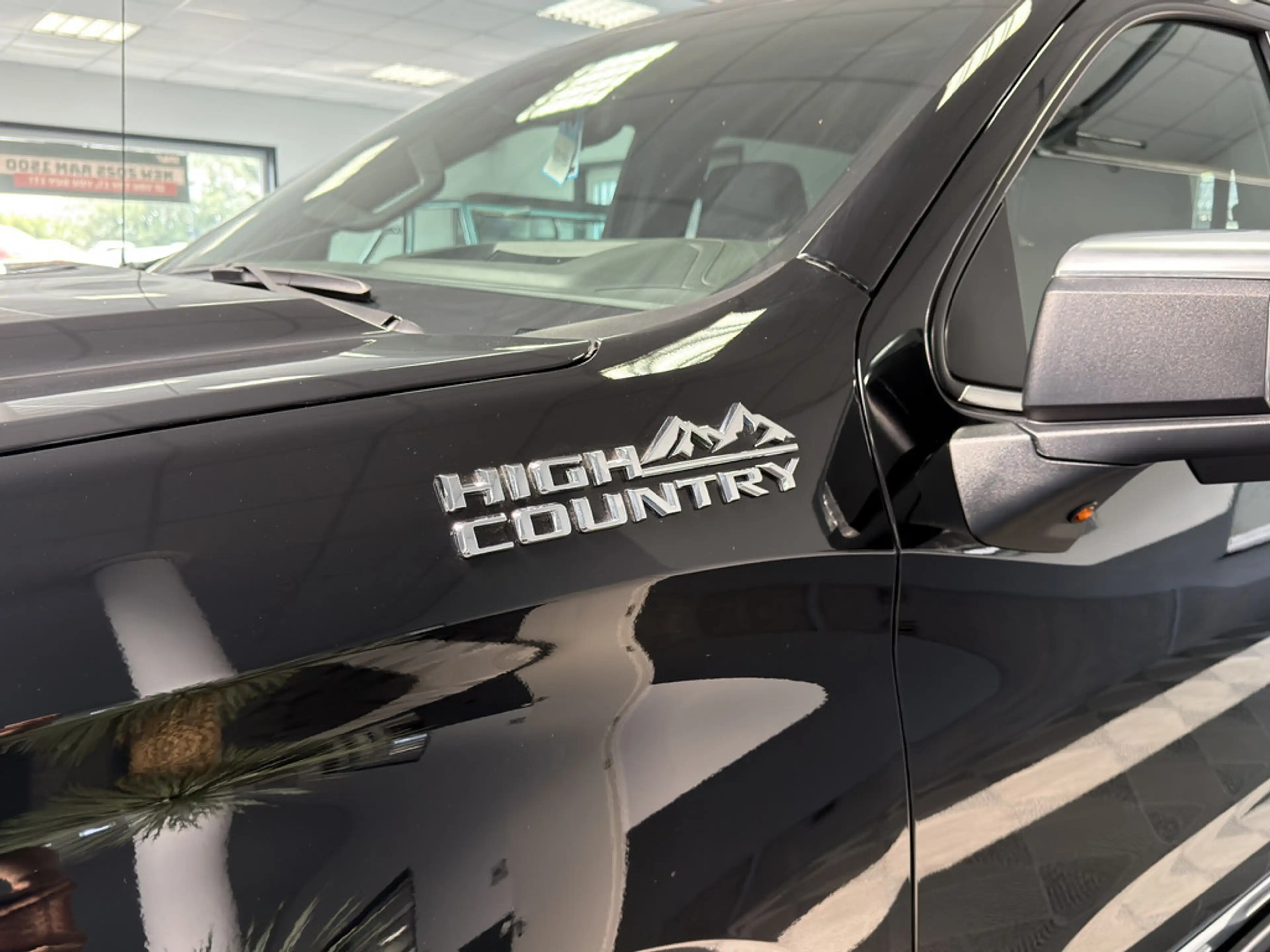 Chevrolet Silverado High Country MY 25 6.2l V8 — photo 11