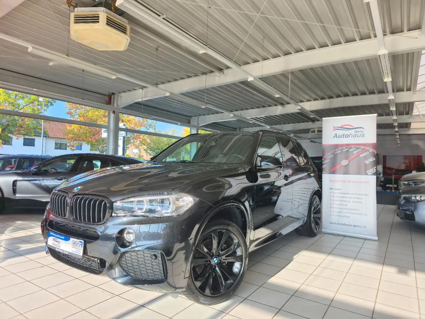 BMW X5 xDrive25d M Sport HK Sound Kamera 7. Sitzer Schwarz - 1