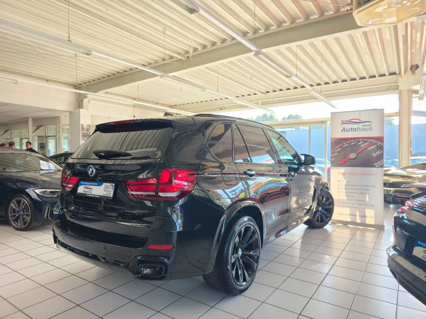 BMW X5 xDrive25d M Sport HK Sound Kamera 7. Sitzer Schwarz - 2