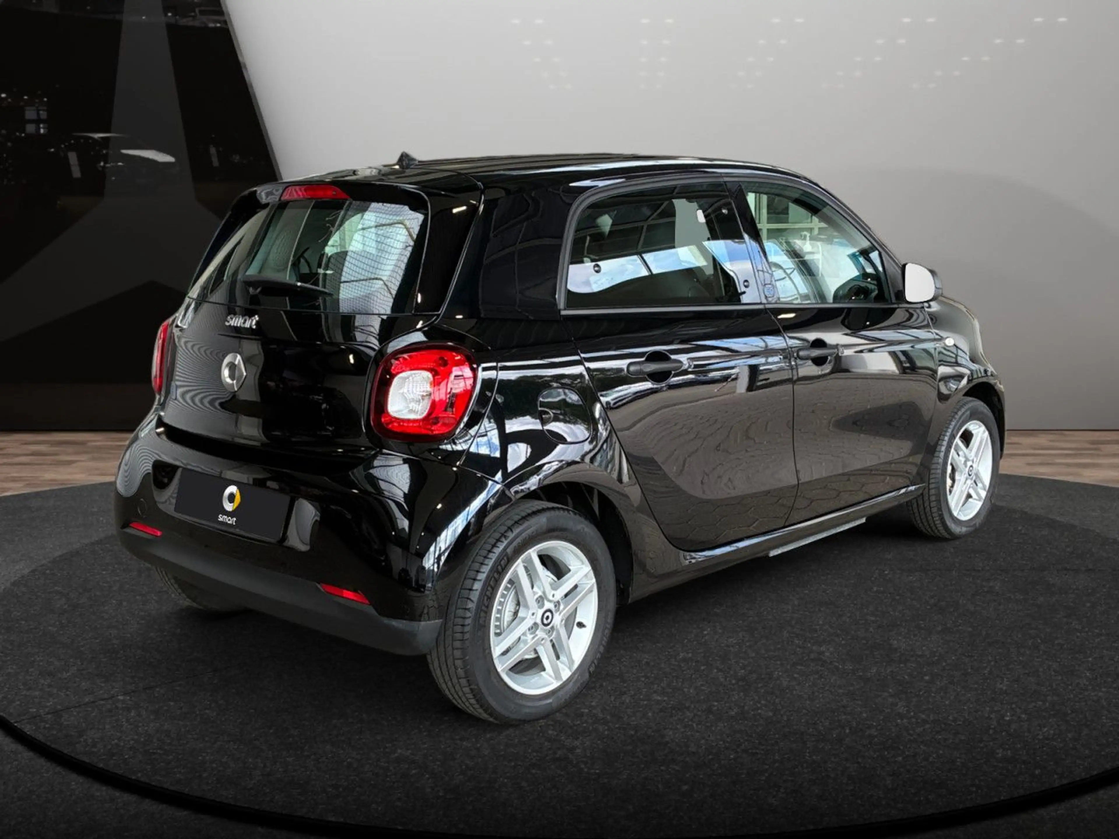 smart forFour 60kWed cool&Audio SHZ Dig Radio 22kW Bordl — photo 8