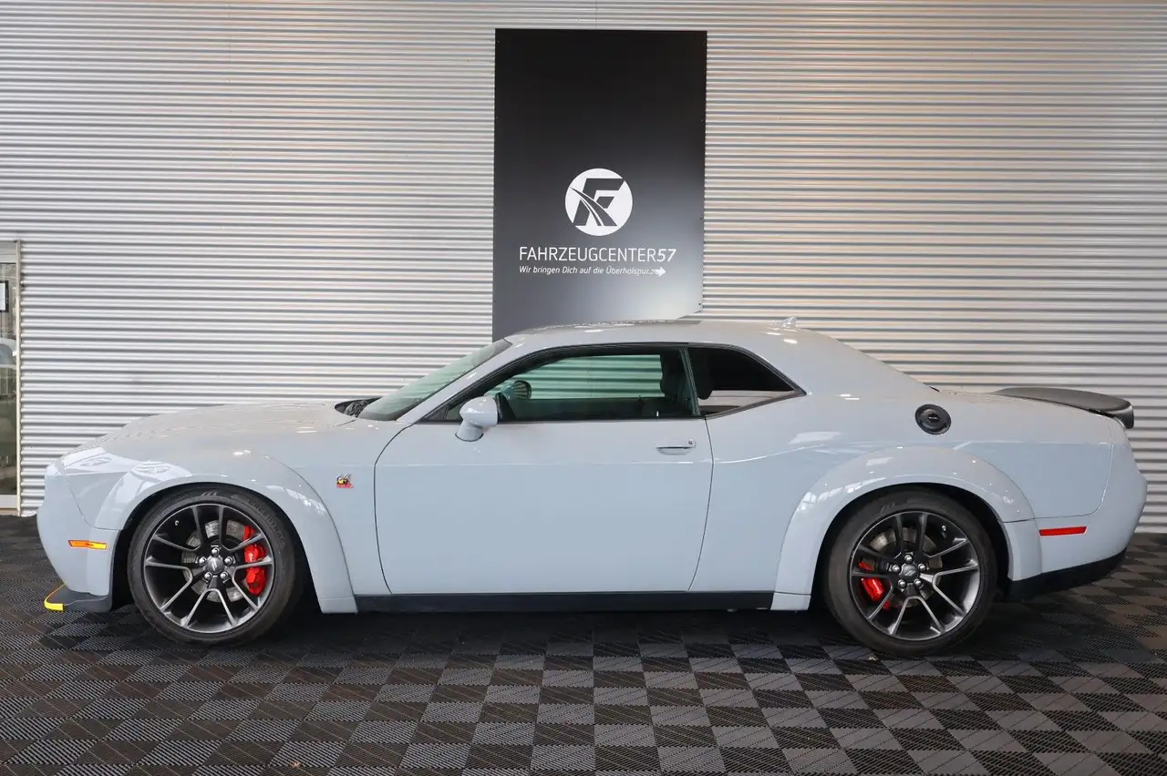 Dodge Challenger 2021