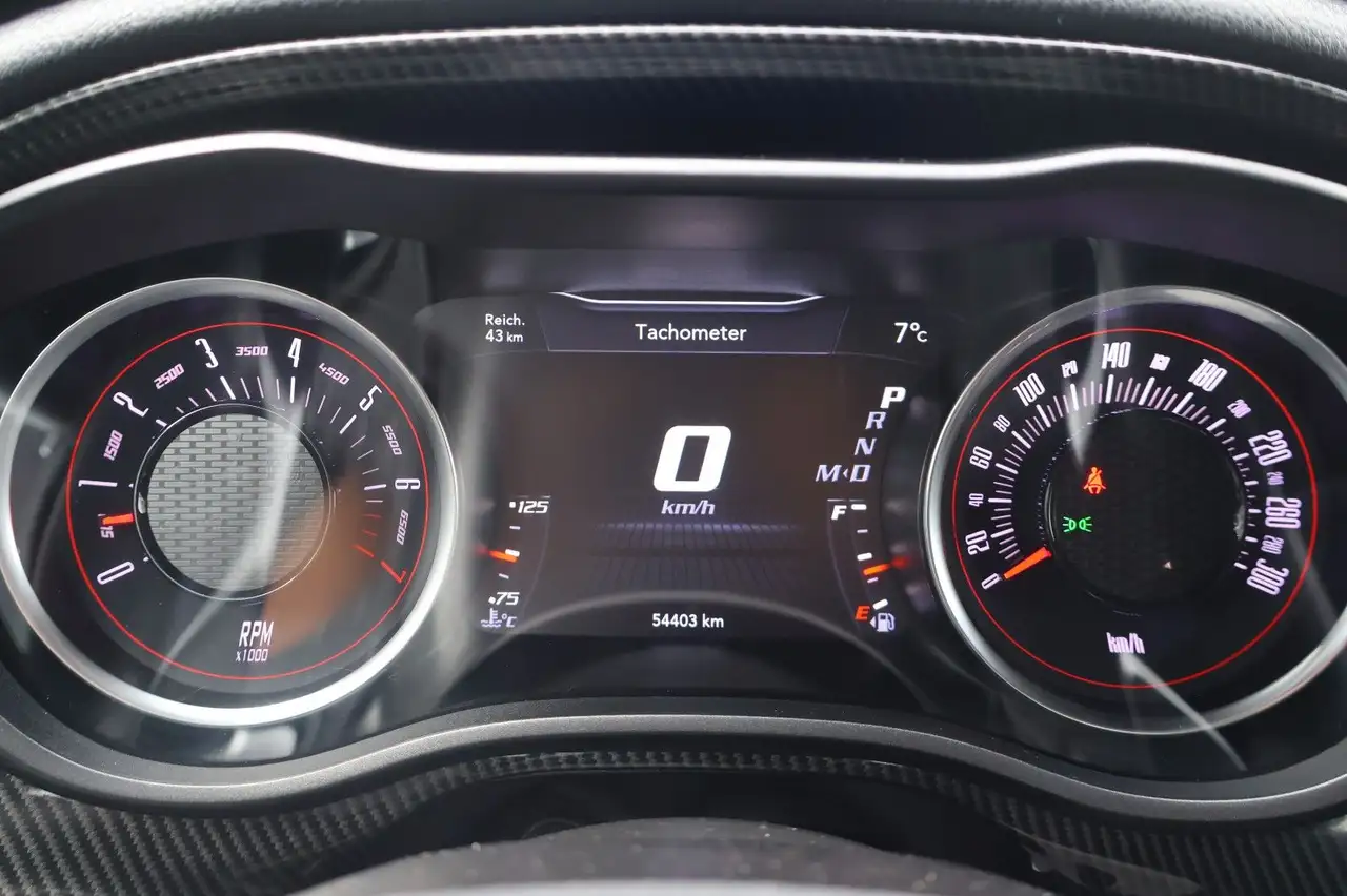 Dodge Challenger 2021 — фото 13