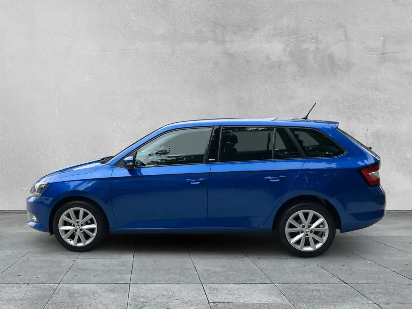 Skoda Fabia Kombi 1.2 TSI Drive +SHZ+PDC+DAB+TEMPOMA Joy +SHZ+ Blau - 2