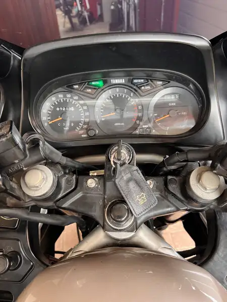 Yamaha FJ 1200 - foto 4