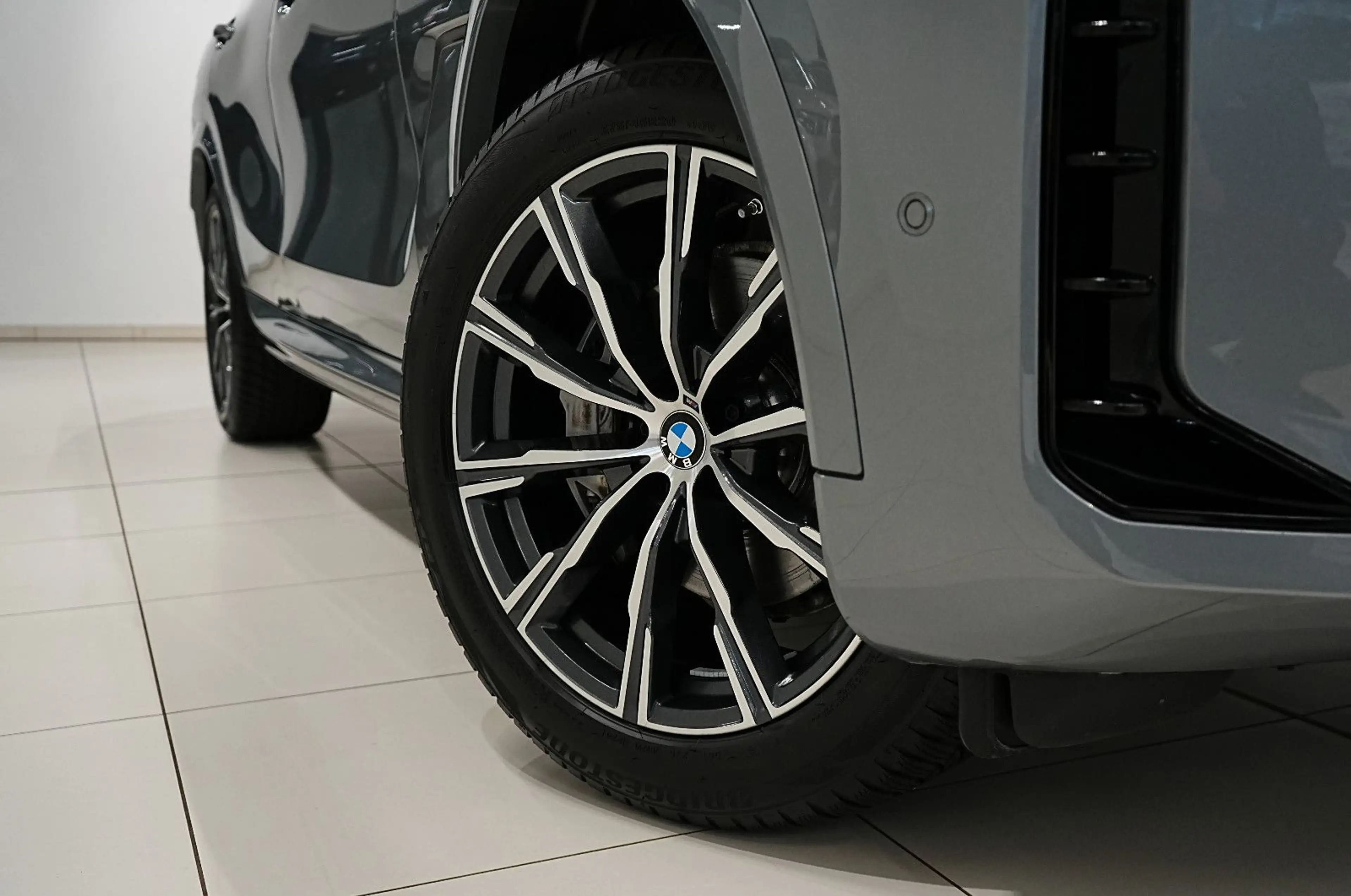BMW X6 30d|M-PAKET|HUD|SOFT|MASAG|MEMO|3D|LASER|H&K| — photo 2