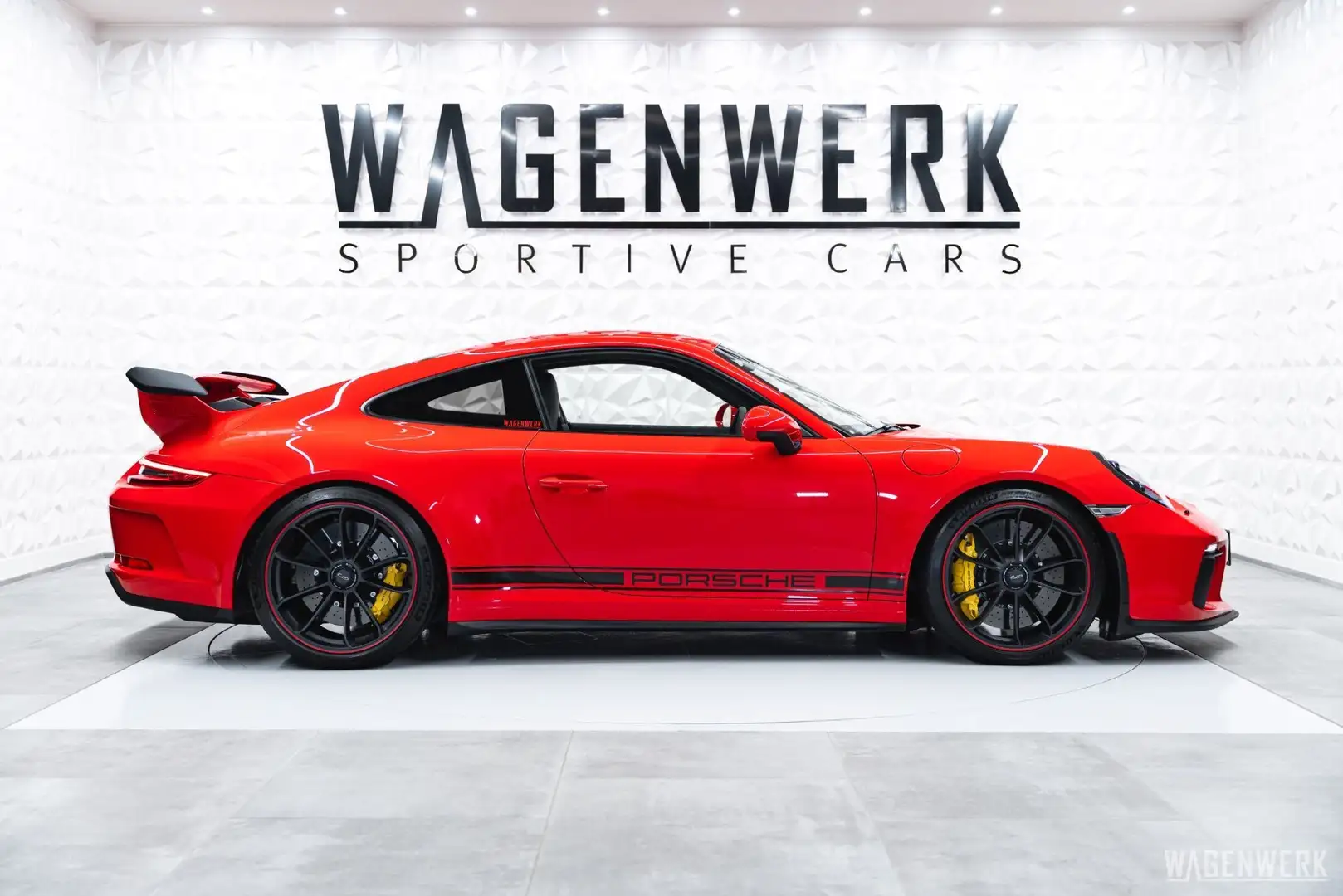 Porsche 911 GT3 PDK PCCB 18-WEGE LIFTACHSE CXX-OPTIONEN LED+ Rouge - 2