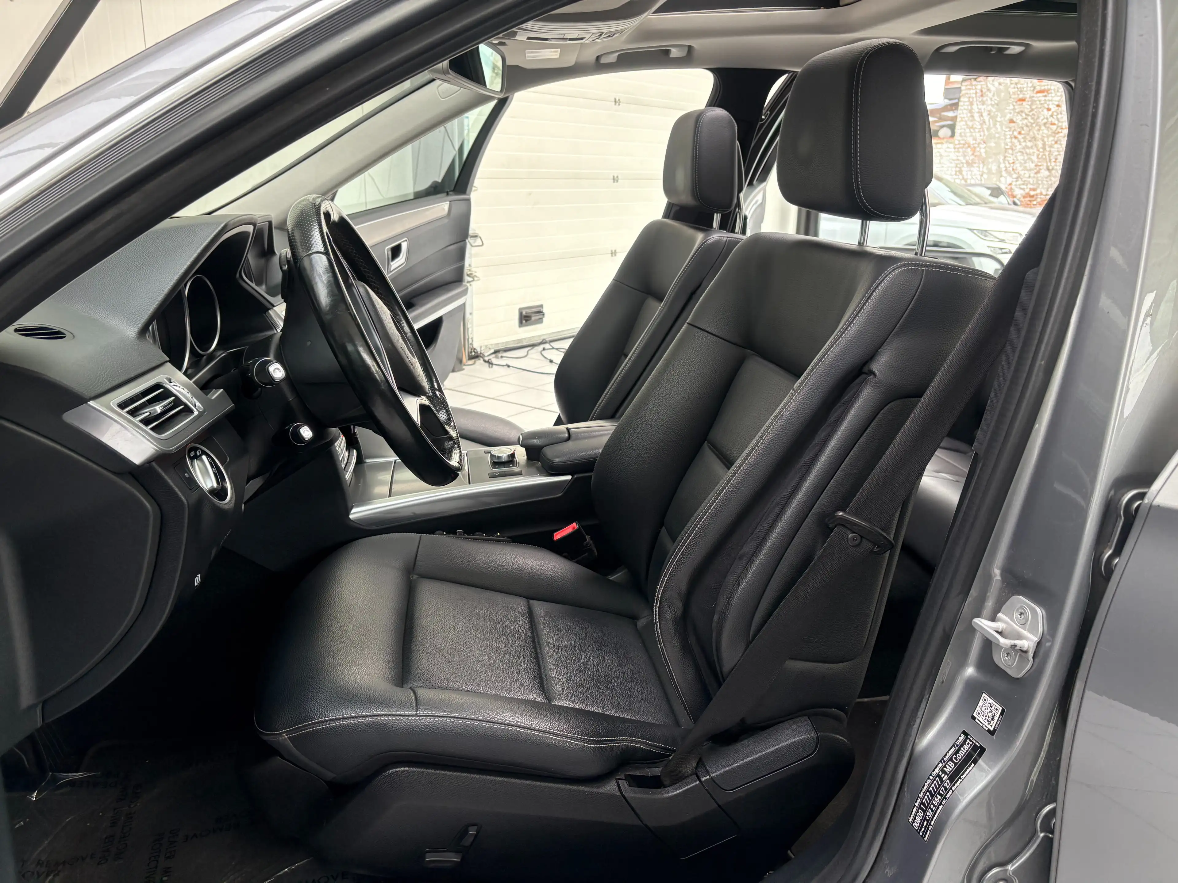 Mercedes-Benz E 250 E 250 CDI *4MATIC*XENON*TOIT*CUIR*GPS*PDC*JANTE* — photo 14