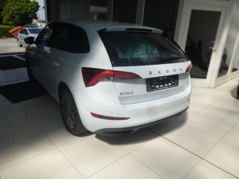 Skoda Scala Clever — photo 7