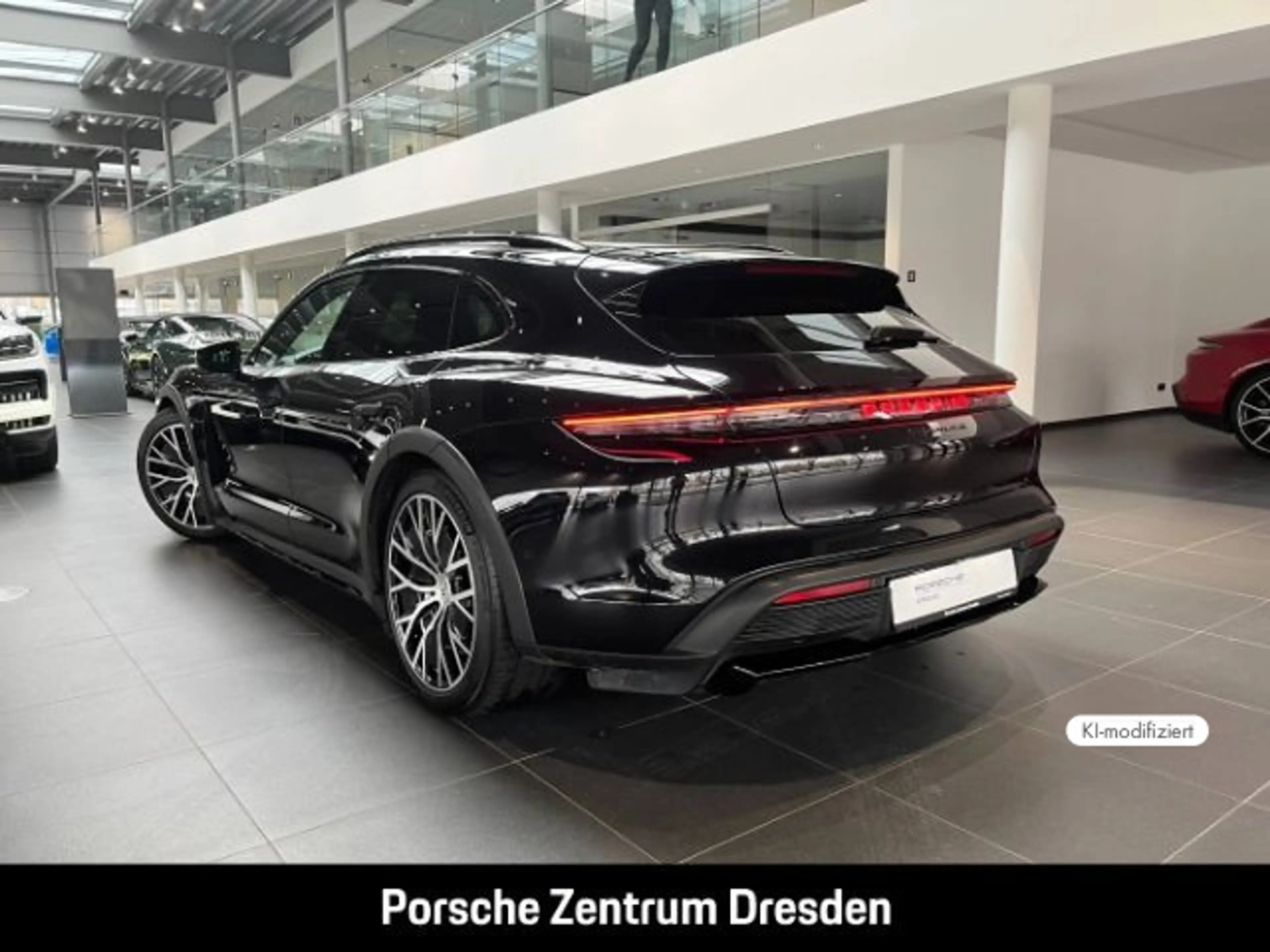 Porsche Taycan 4S Cross Turismo*BOSE*HD-Matrix*Head-Up — photo 3