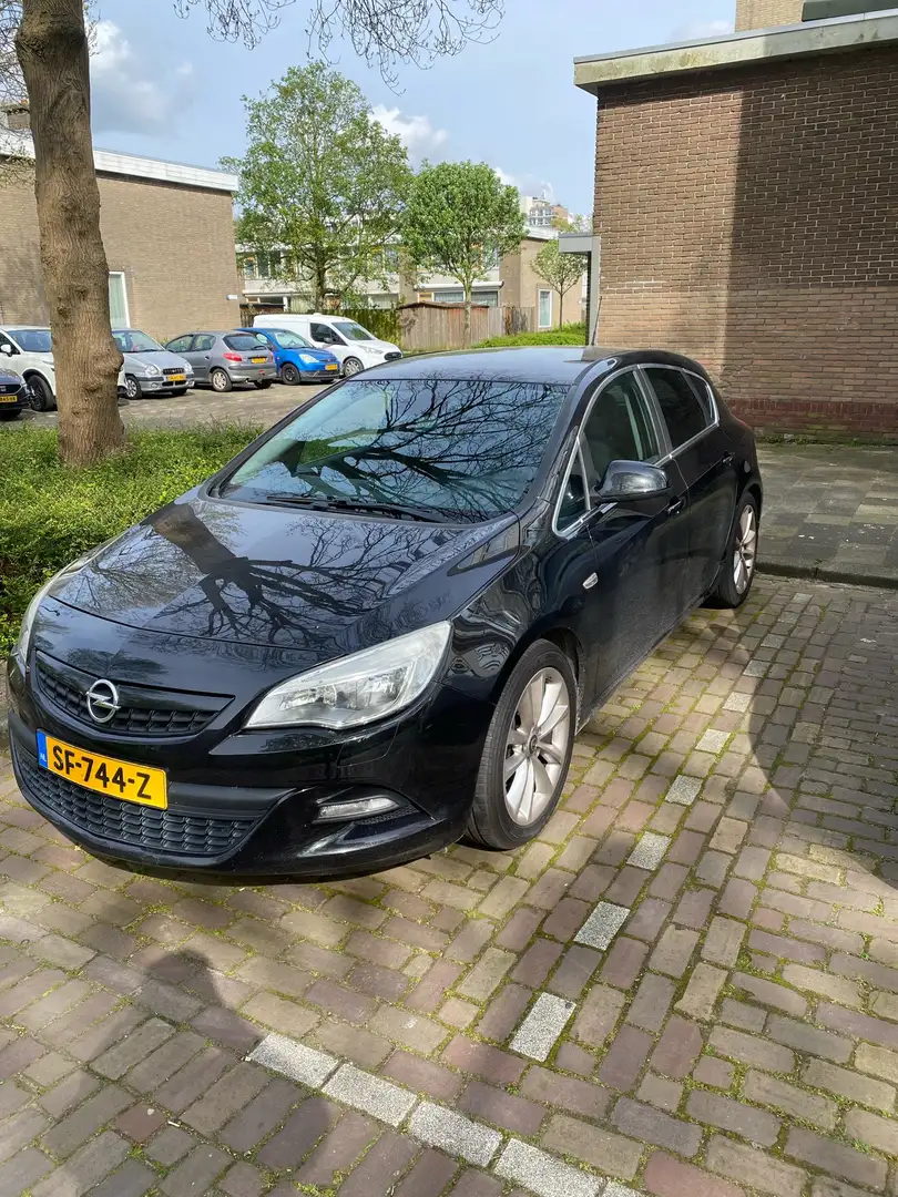 Opel Astra 1.6 Turbo Sport Negru - 1