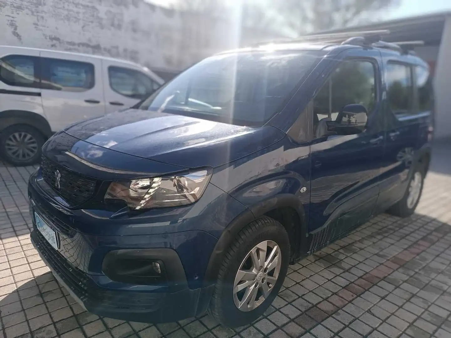Peugeot Rifter BlueHDi 130 S&S EAT8 GT Line Standard Blauw - 1