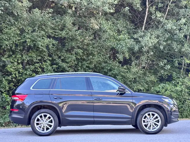 Skoda Kodiaq view 3