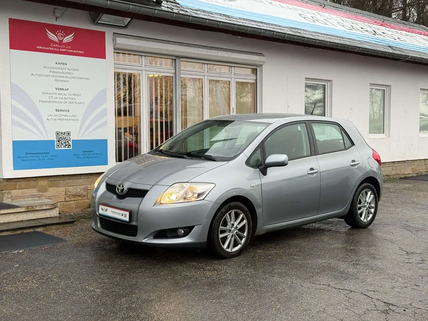 Toyota Auris Basis Grijs - 1