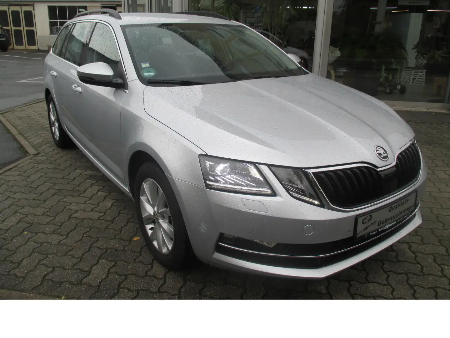 Skoda Octavia Style 1,5TSI LED/ SHZ/ GRA/ LM/ Kessy/ etc. Silber - 1