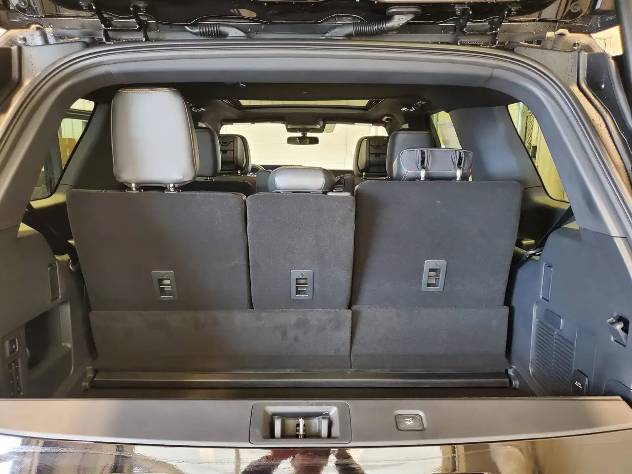 Ford Expedition снимка Ford Expedition