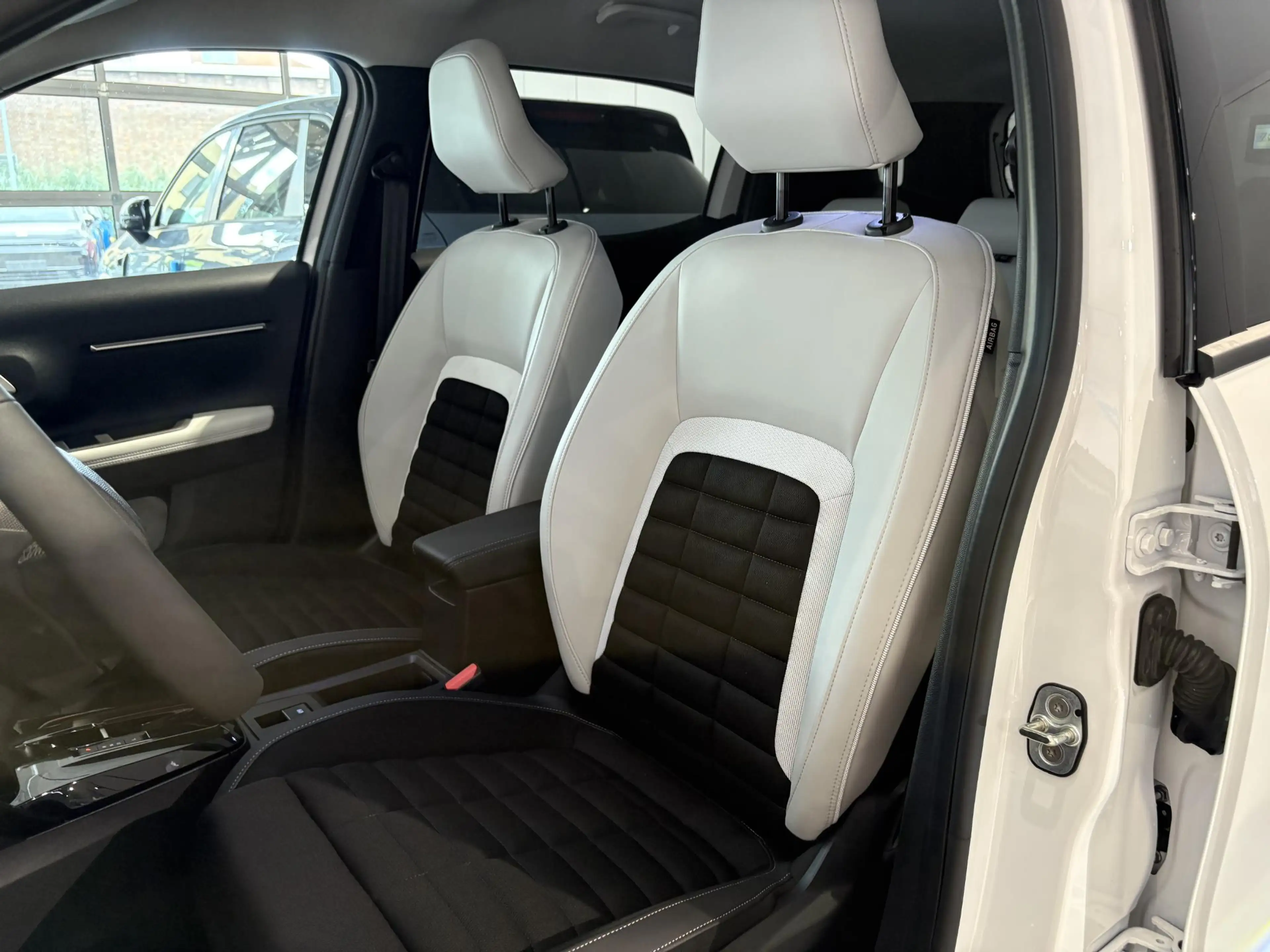 Citroen C3 Aircross 1.2 Hybrid 145pk Max | Apple Carplay/Android Auto — photo 6