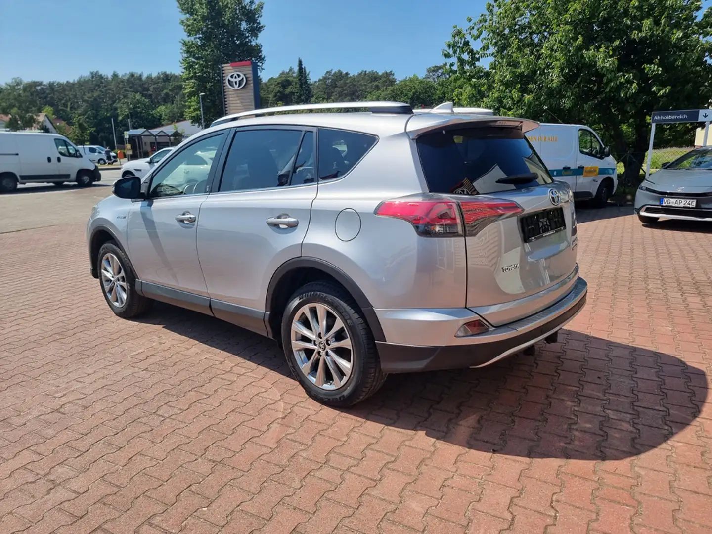 Toyota RAV 4 Silber - 2