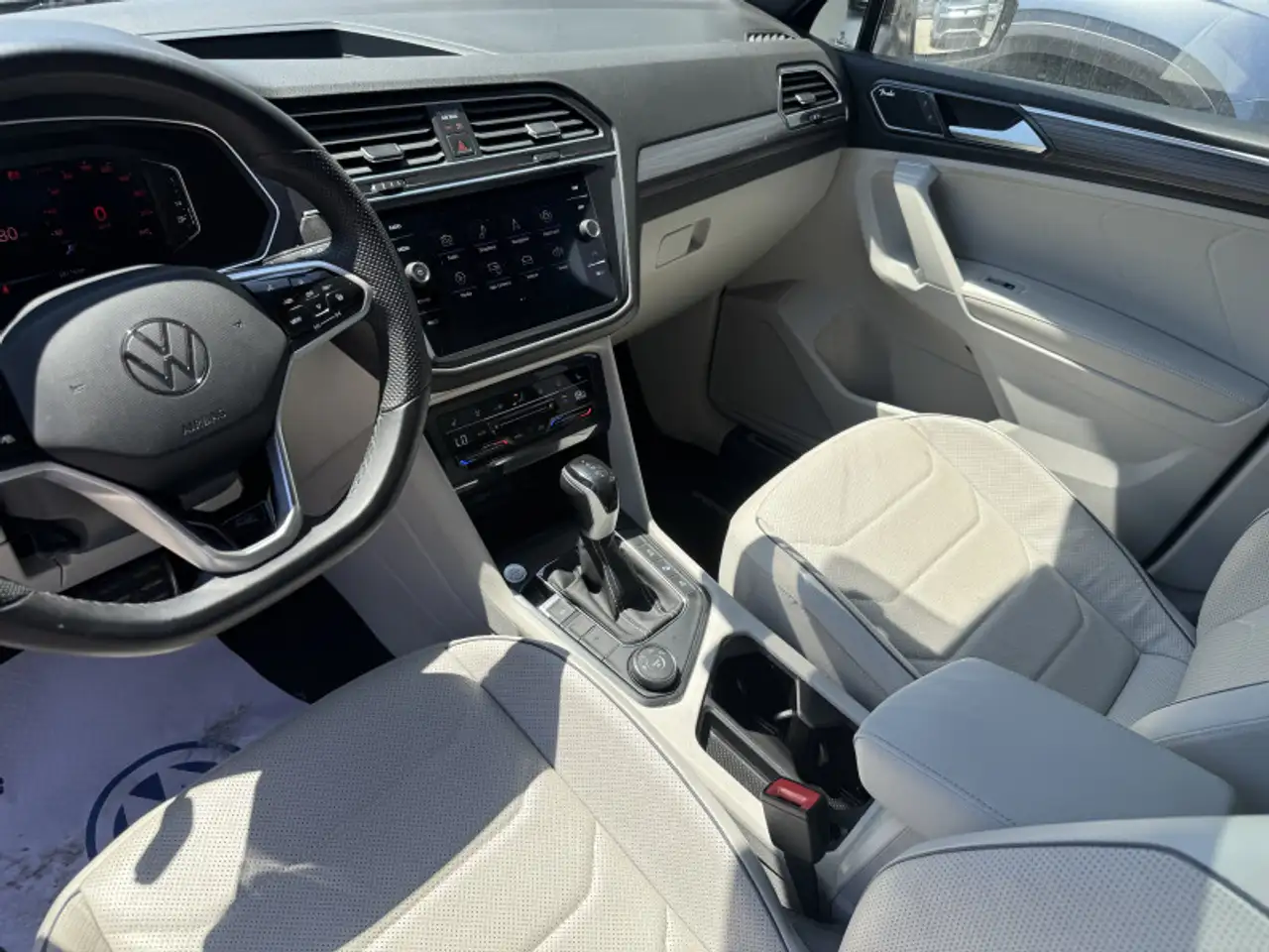 Volkswagen Tiguan снимка Volkswagen Tiguan