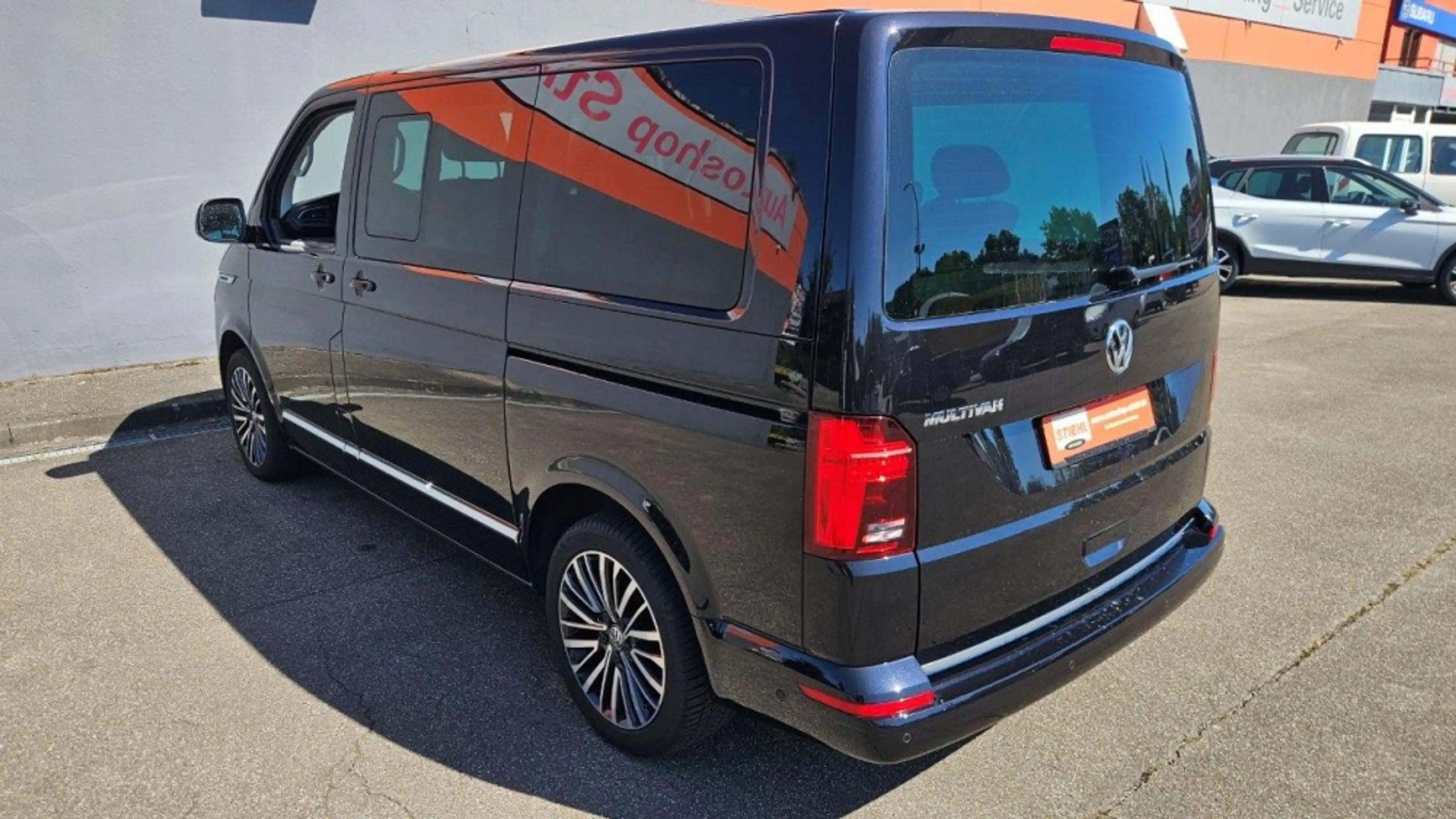 Volkswagen T6.1 Multivan 2,0 TDI 204PS DSG Highline — photo 8