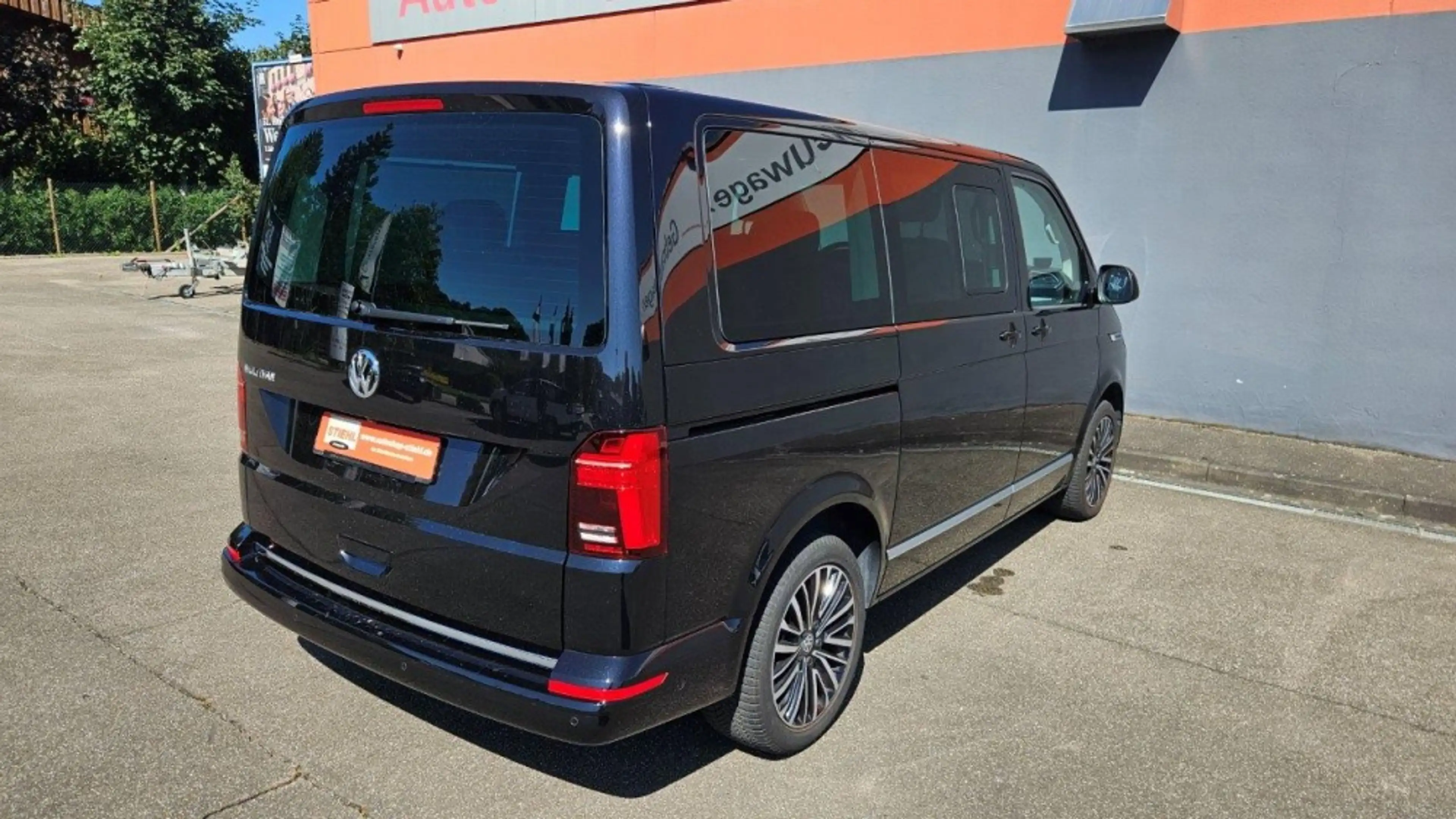 Volkswagen T6.1 Multivan 2,0 TDI 204PS DSG Highline — photo 9