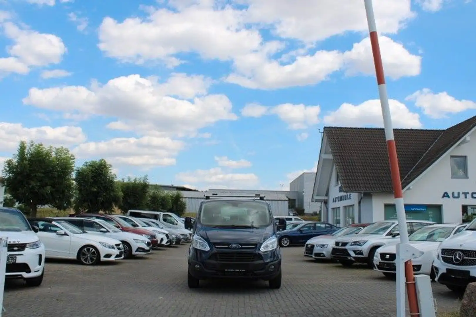Ford Transit Custom /8.Sitze,Klima,PDC,2xSchiebetür Blau - 1