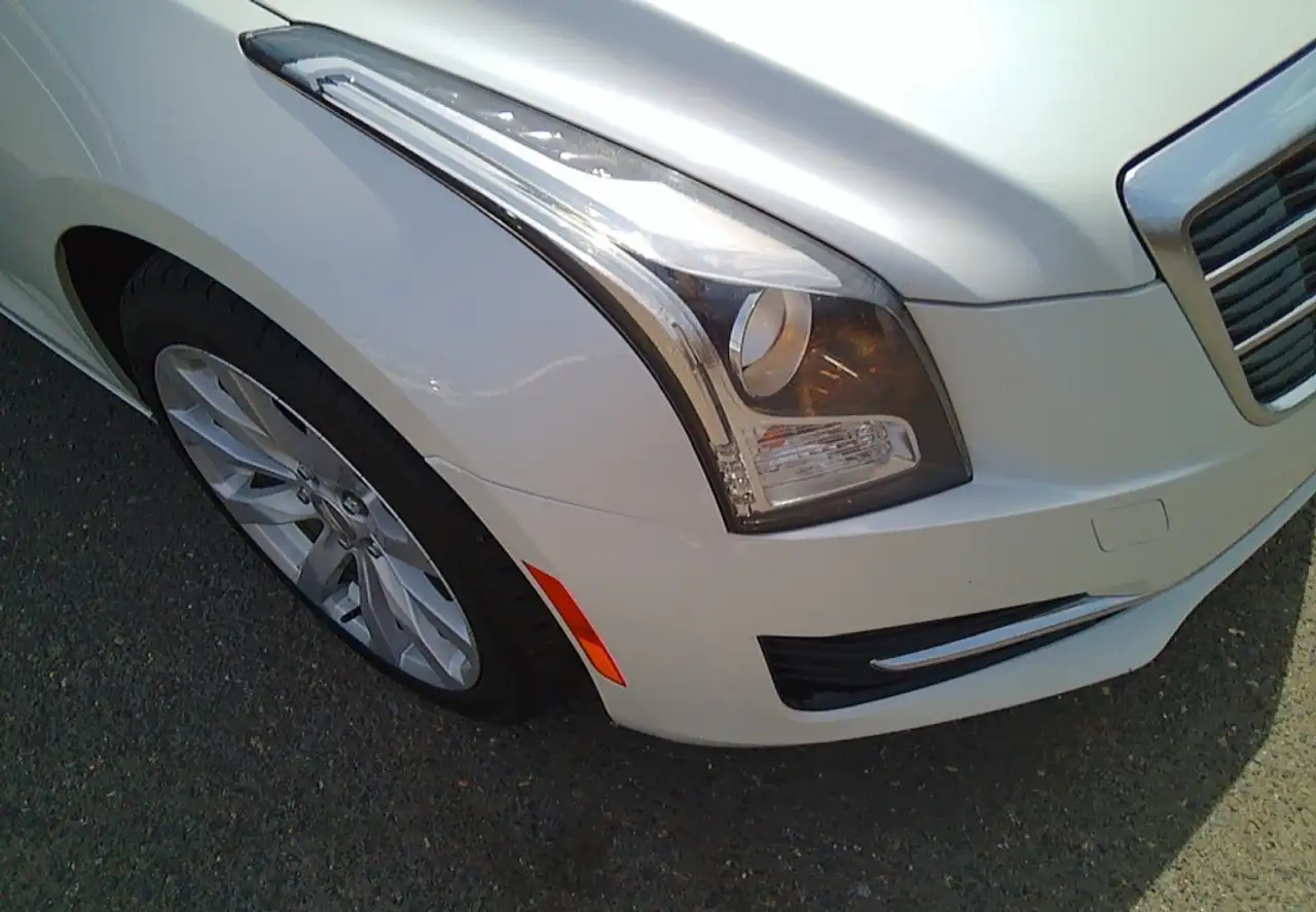 Cadillac ATS снимка Cadillac ATS