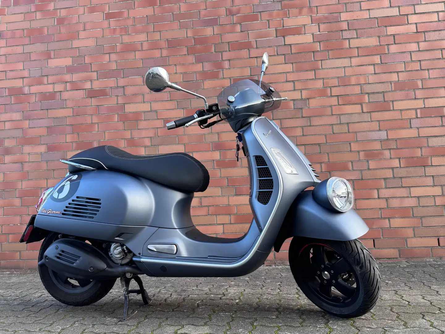 Vespa GTV 300 Sei Giorni LIMITED EDITION Grau - 2