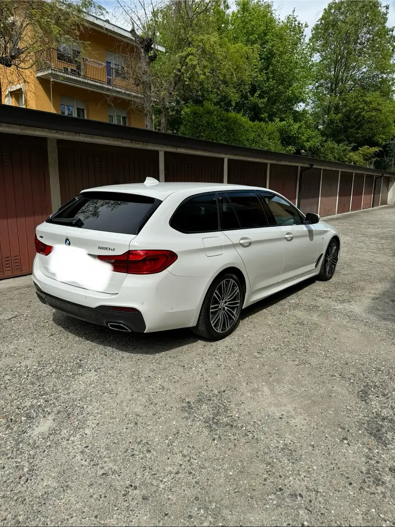 BMW 520 520d Touring xdrive Msport auto TRAZIONE INTEGRALE Bianco - 2