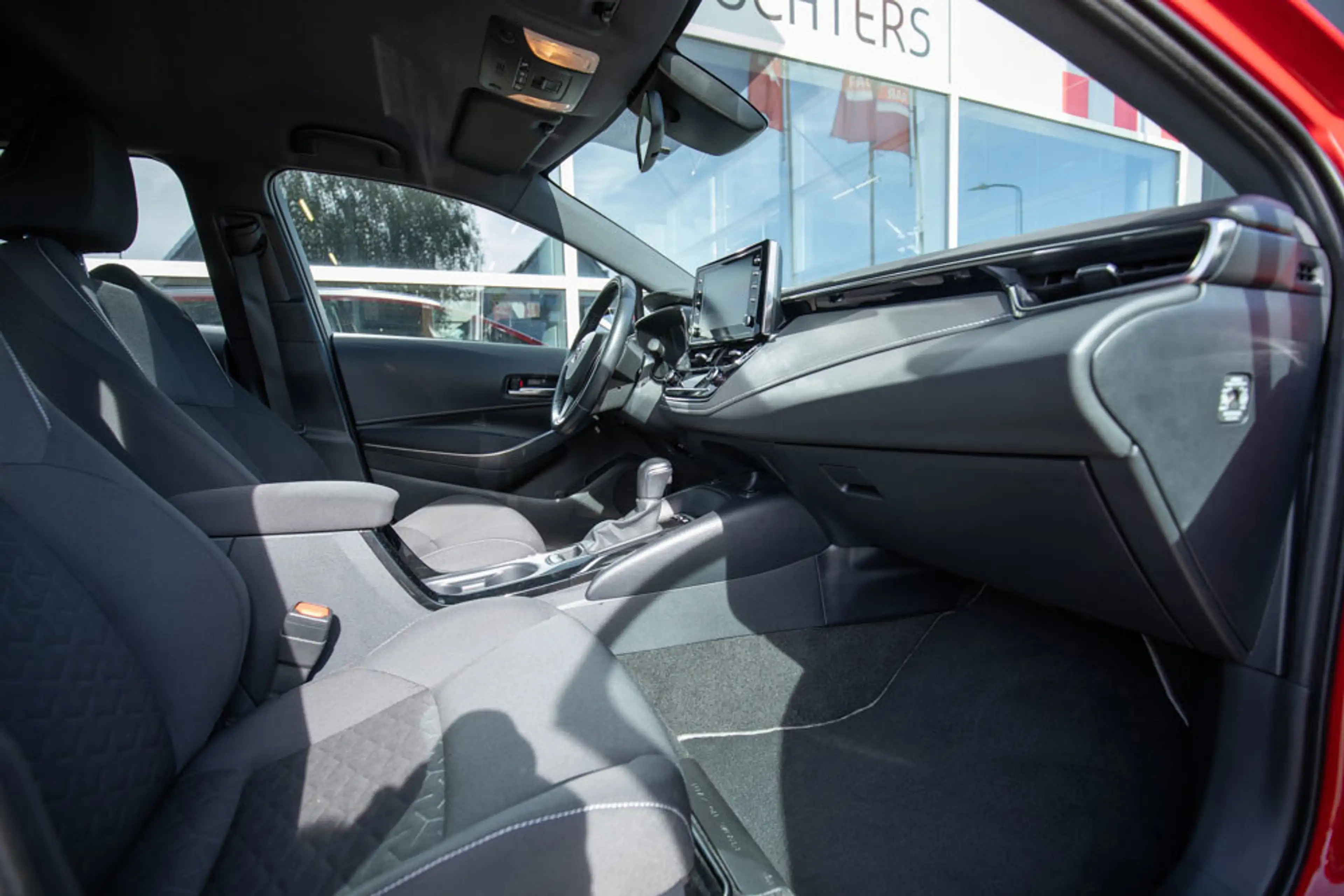 Toyota Corolla Touring Sports 1.8 Hybrid Business Plus Tech | Dod — photo 25