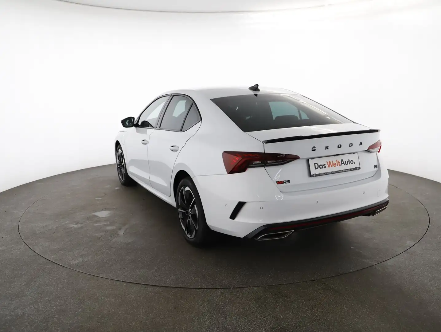 Skoda Octavia RS iV 245 DSG Weiß - 2