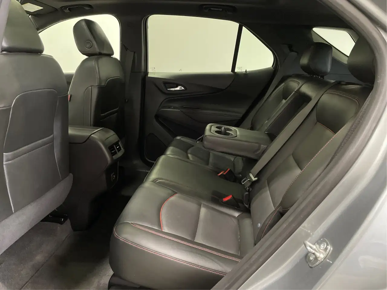 Chevrolet Equinox снимка Chevrolet Equinox